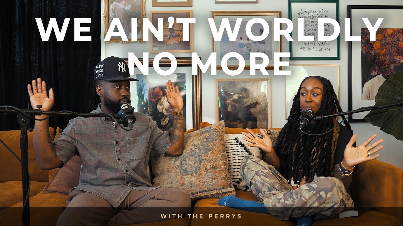 Мы больше не мирские