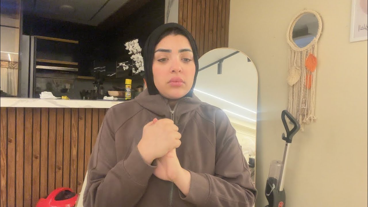 العشره طلعت بتهون عادي والعيش والملح محدش بيصونه ده ربنا قال ولا تنسوا الفضل بينكم🥹