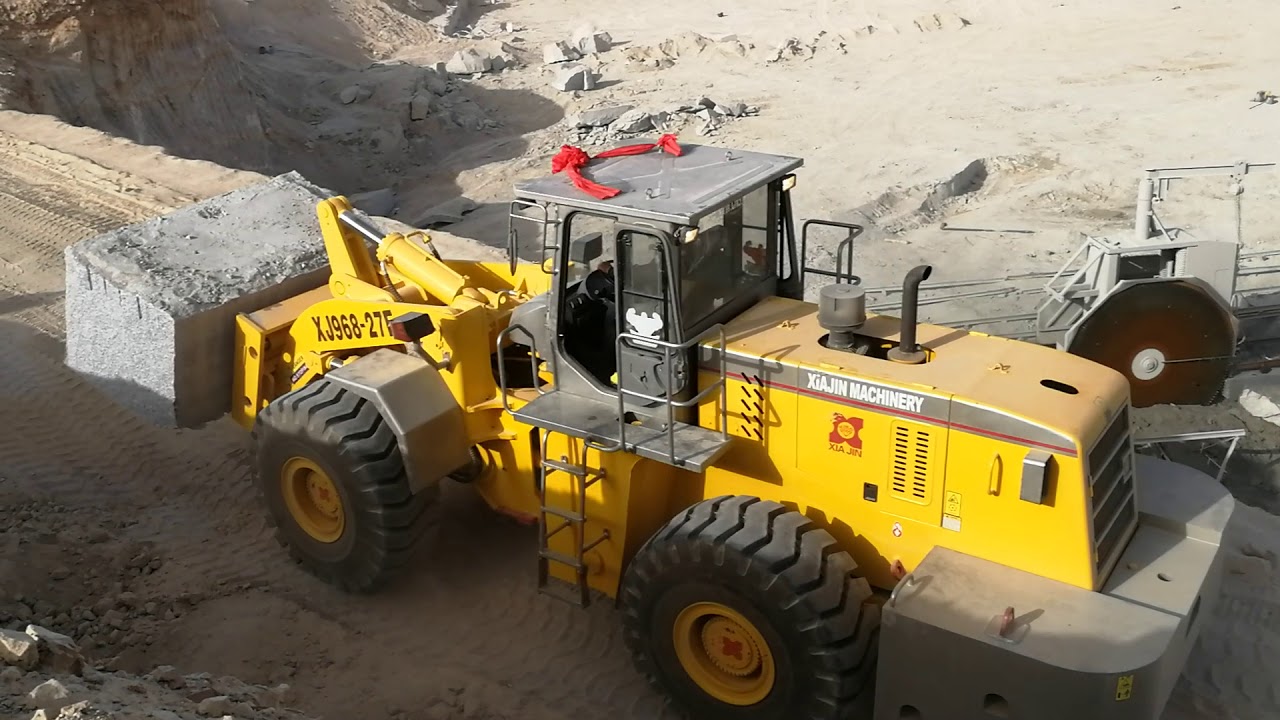 XiaJin machinery co.,ltd (XJMG) building . we are professional on port machine and quarry machine