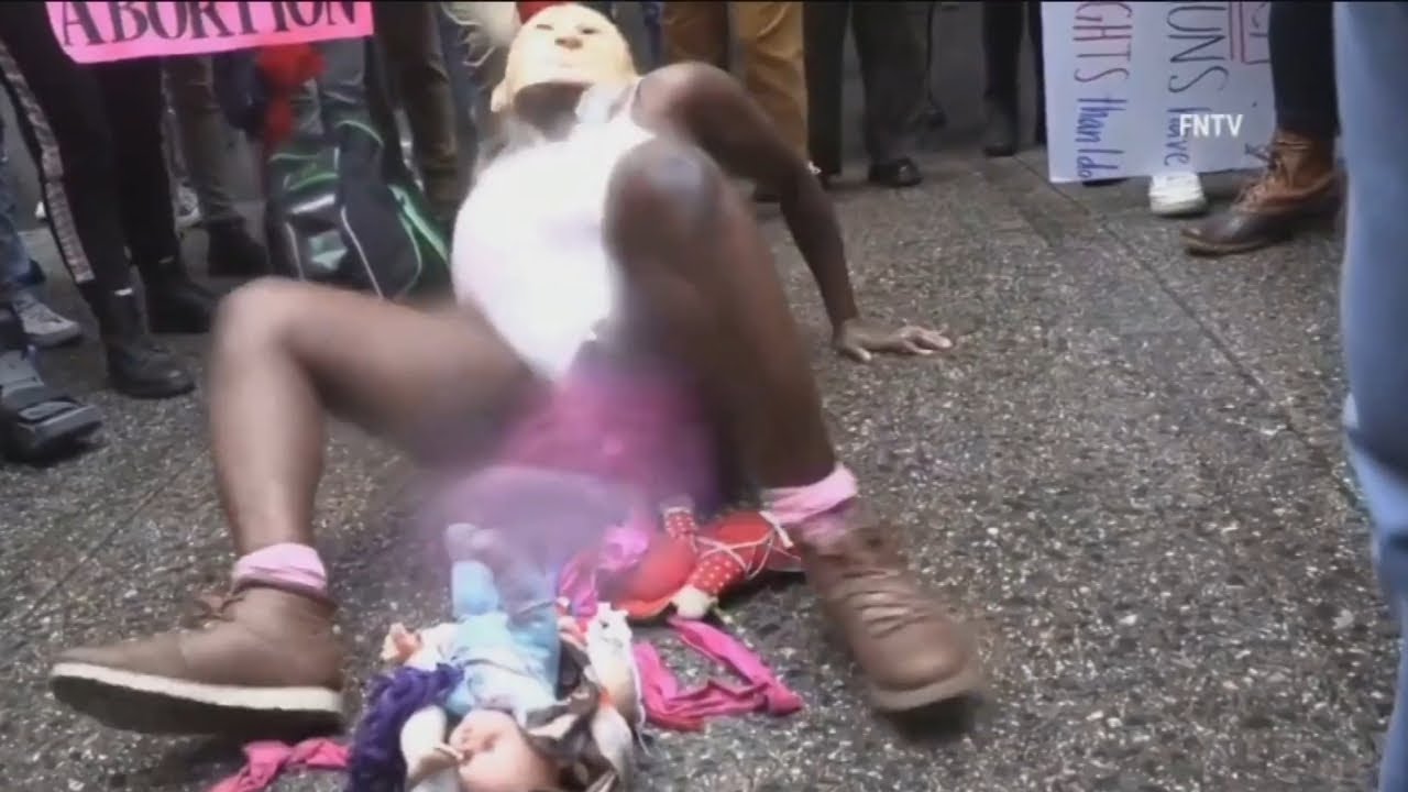 Activists 'turn up the crazy' at pro-abortion rally