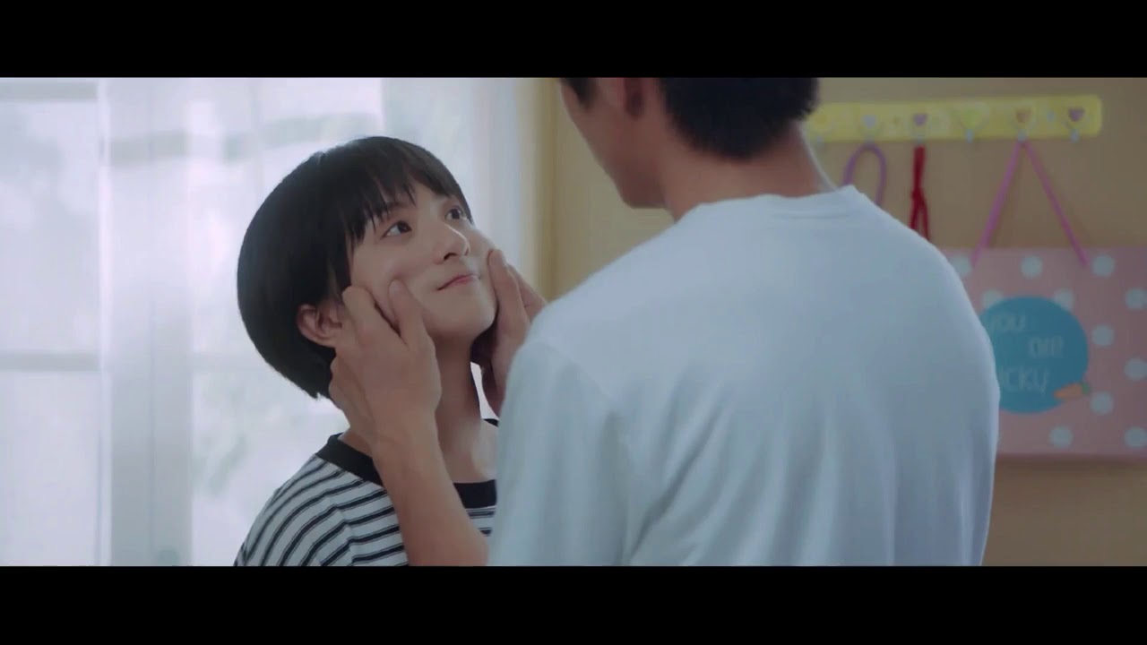 CanLan Cheek Pinching MV