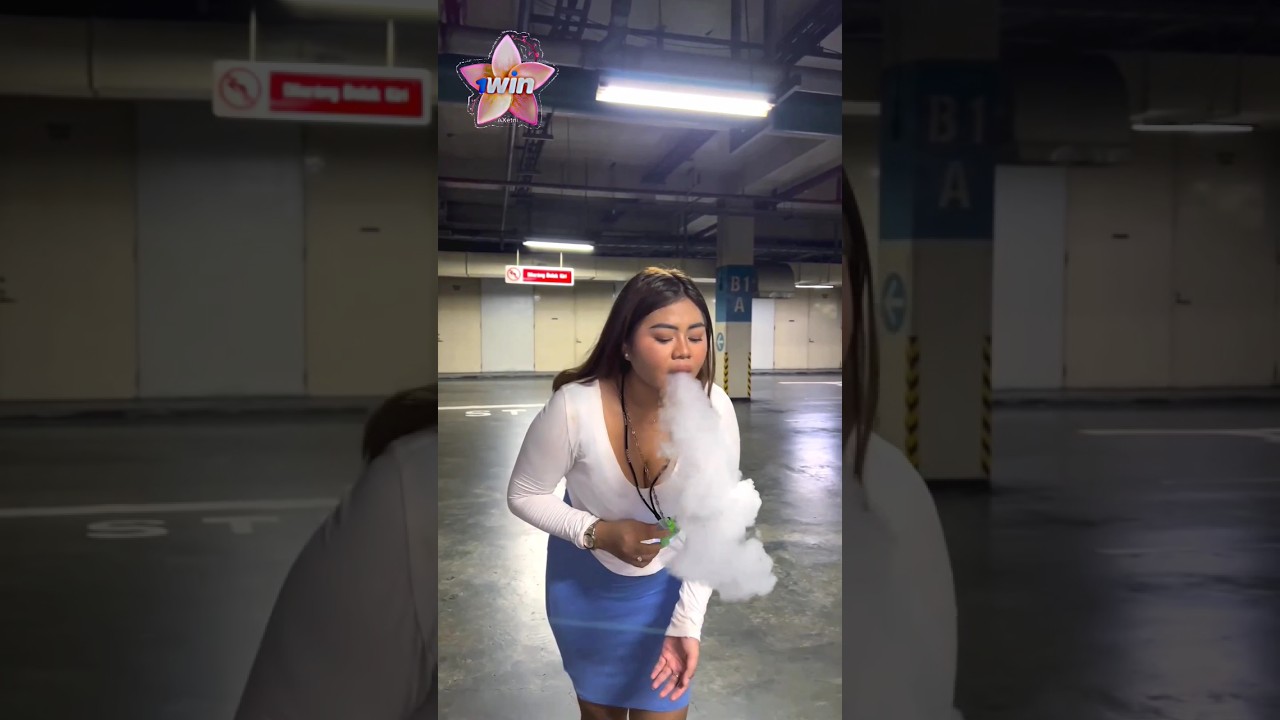 vape ringer smoke girl vape tricks hookah bar hukka bar #shorts