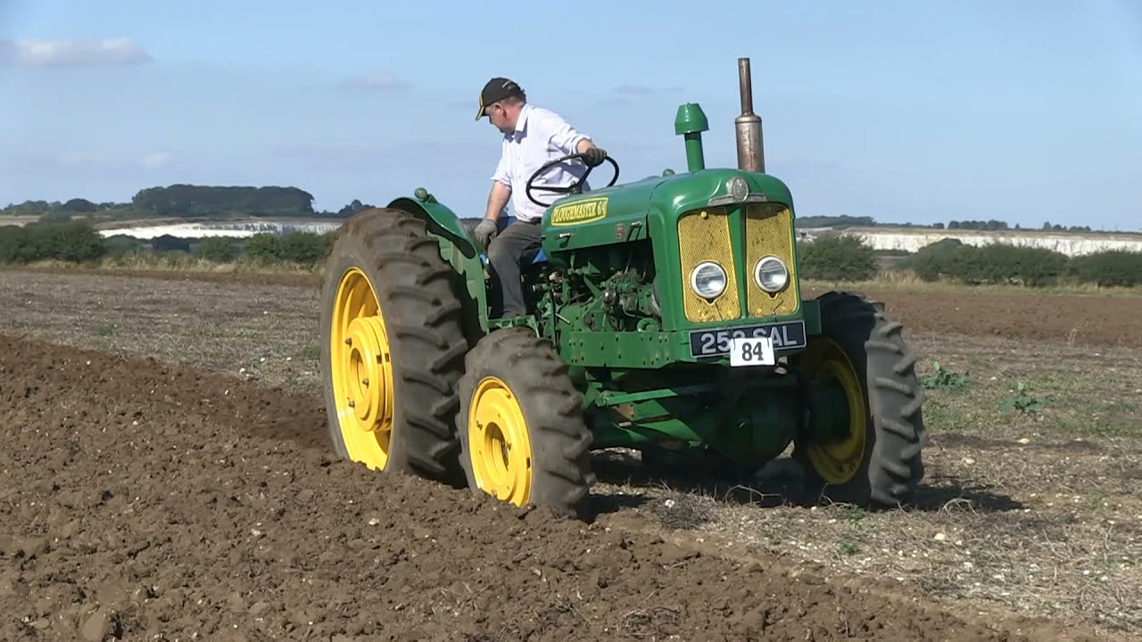 FORD TRACTORS AND CONVERSIONS AT THE BLUE FORCE WORKING WEEKEND, LINCOLNSHIRE 2013 PART 11