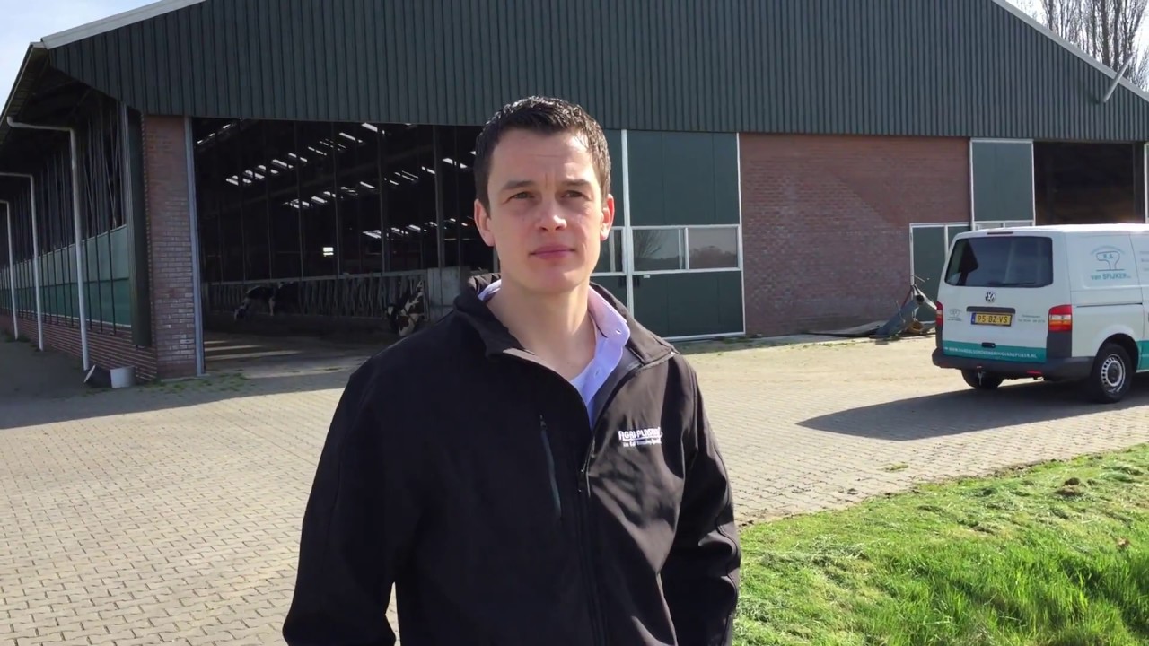 Group Calf Housing in Holland with Agri-Plastics Video 1/3