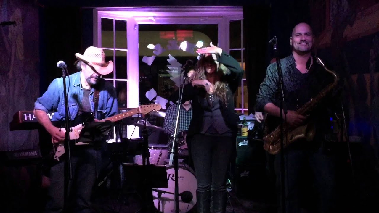 Shari Puorto At Stella Blues