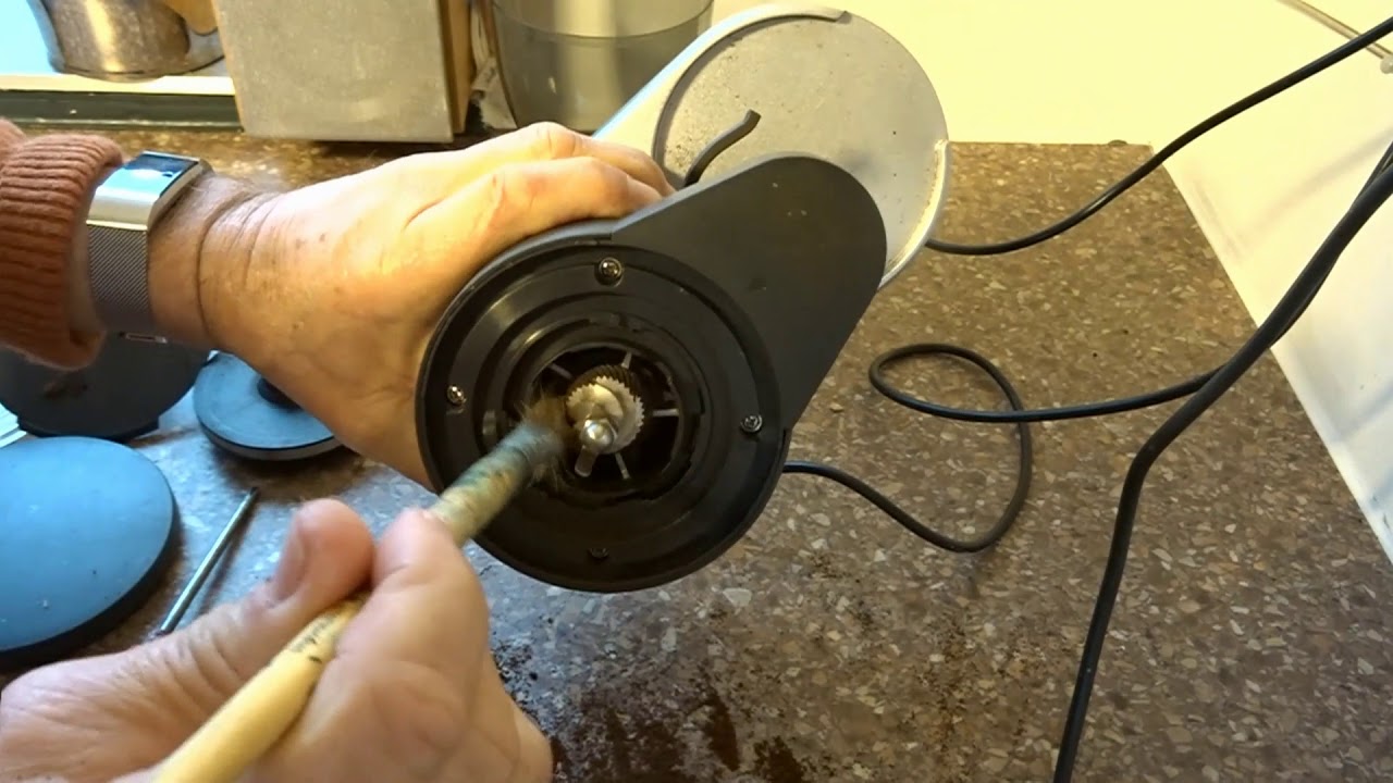Graef CM800 coffee grinder English version; strong and weak points