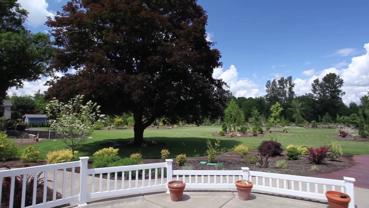 Beautifully Updated Country Home on Acreage | Salem real estate