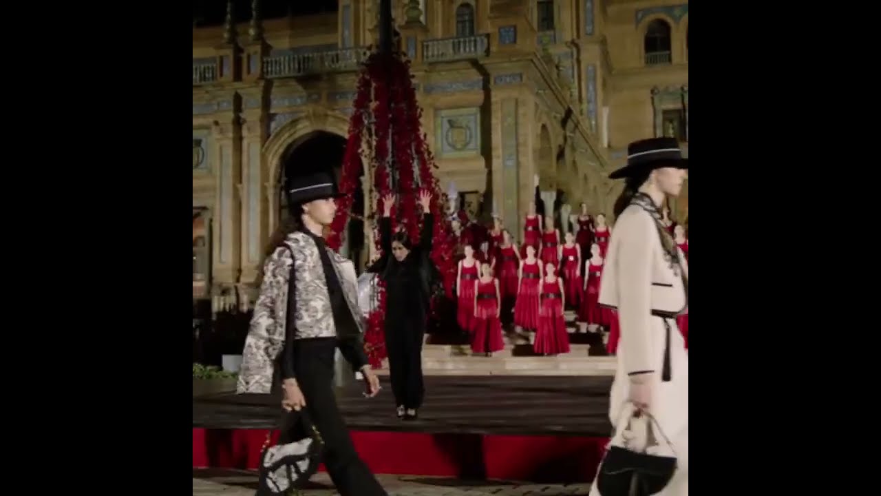 Dior Cruise 2023 Resort Runway Magazine