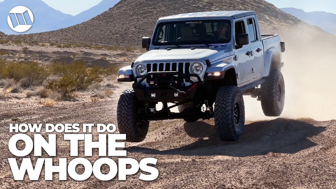 DESERT WHOOP TESTING a Jeep Gladiator with ACCUAIR Air Suspension