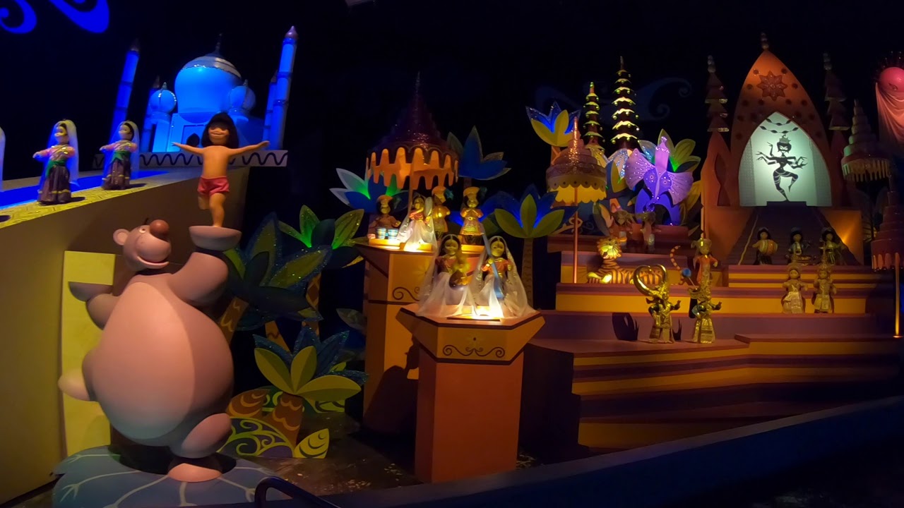 Hong Kong Disneyland 2018 - It's A Small World