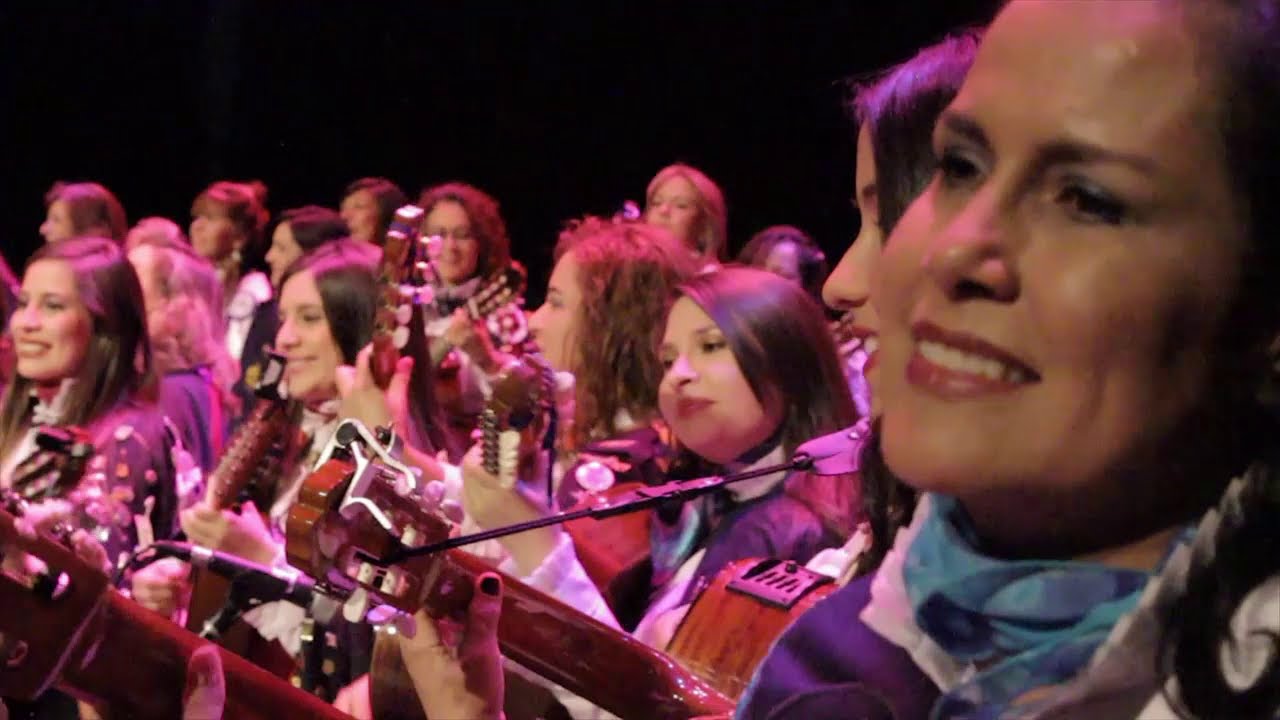 Himno Tuna Femenina Javeriana concierto 45 años