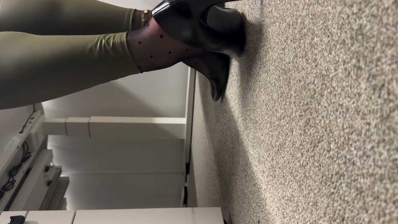 Share your heels 👠 