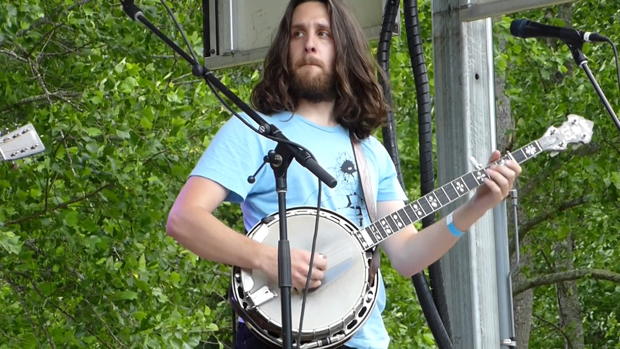 Billy Strings 