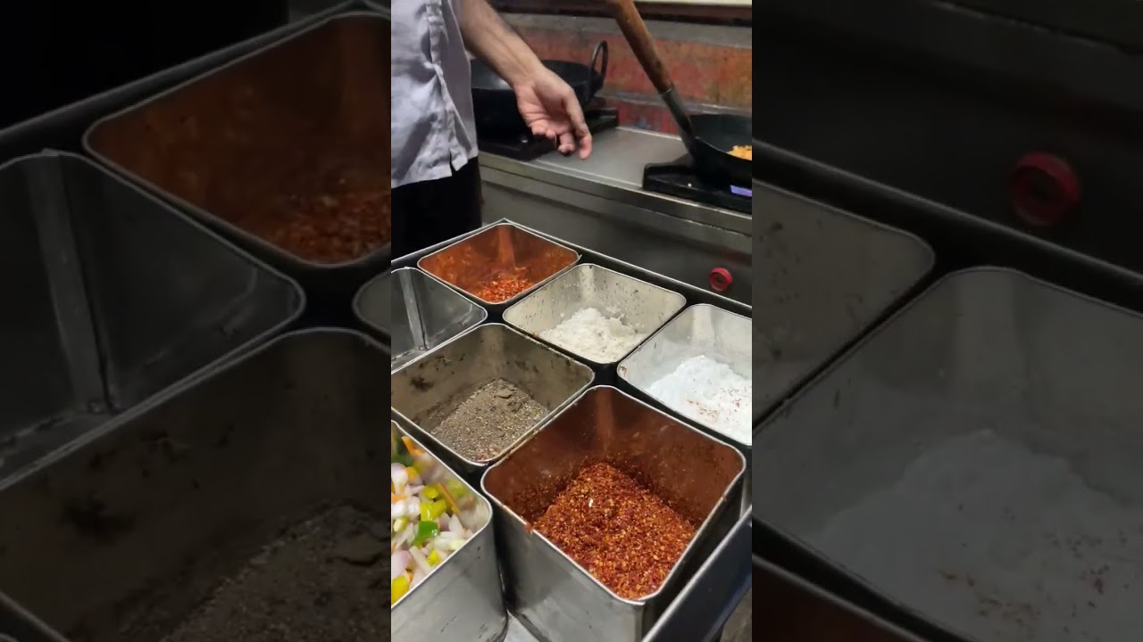 💥🤯அடிக்கிற மழைல சூடா Chicken Rice சாப்பிட்டுருக்கீங்களா&hellip;⁉️💢 #shorts #nivasvlogs #trending