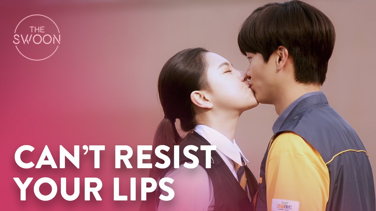 Yook Sung-jae has irresistible lips | Mystic Pop-up Bar Ep 7 [ENG SUB]
