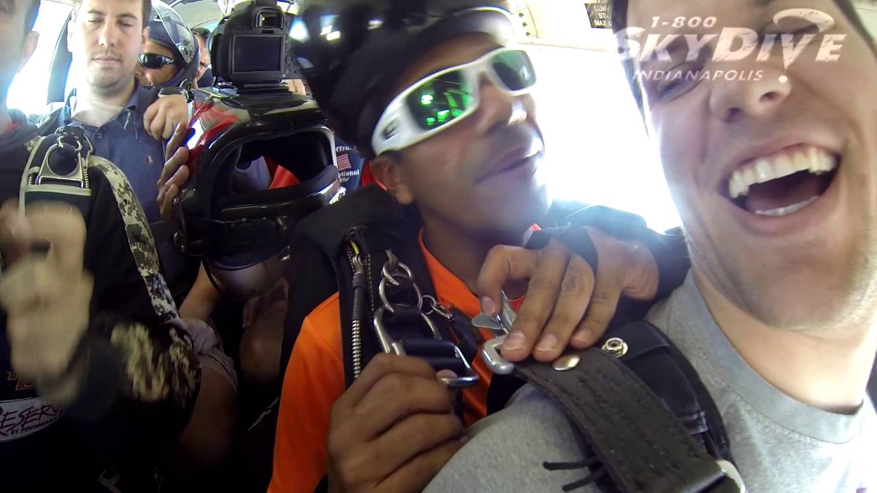 Lance Irwin's Tandem skydive!