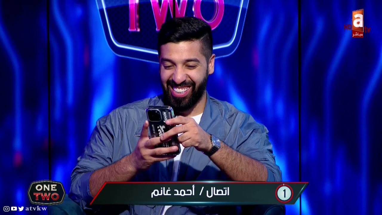 متصل لـ محمد سهيل على الهواء: أثبت أن #تحدي_الثلاثين مو تمثيل .. وعطني أسماء لاعبين هولنديين معتزلين