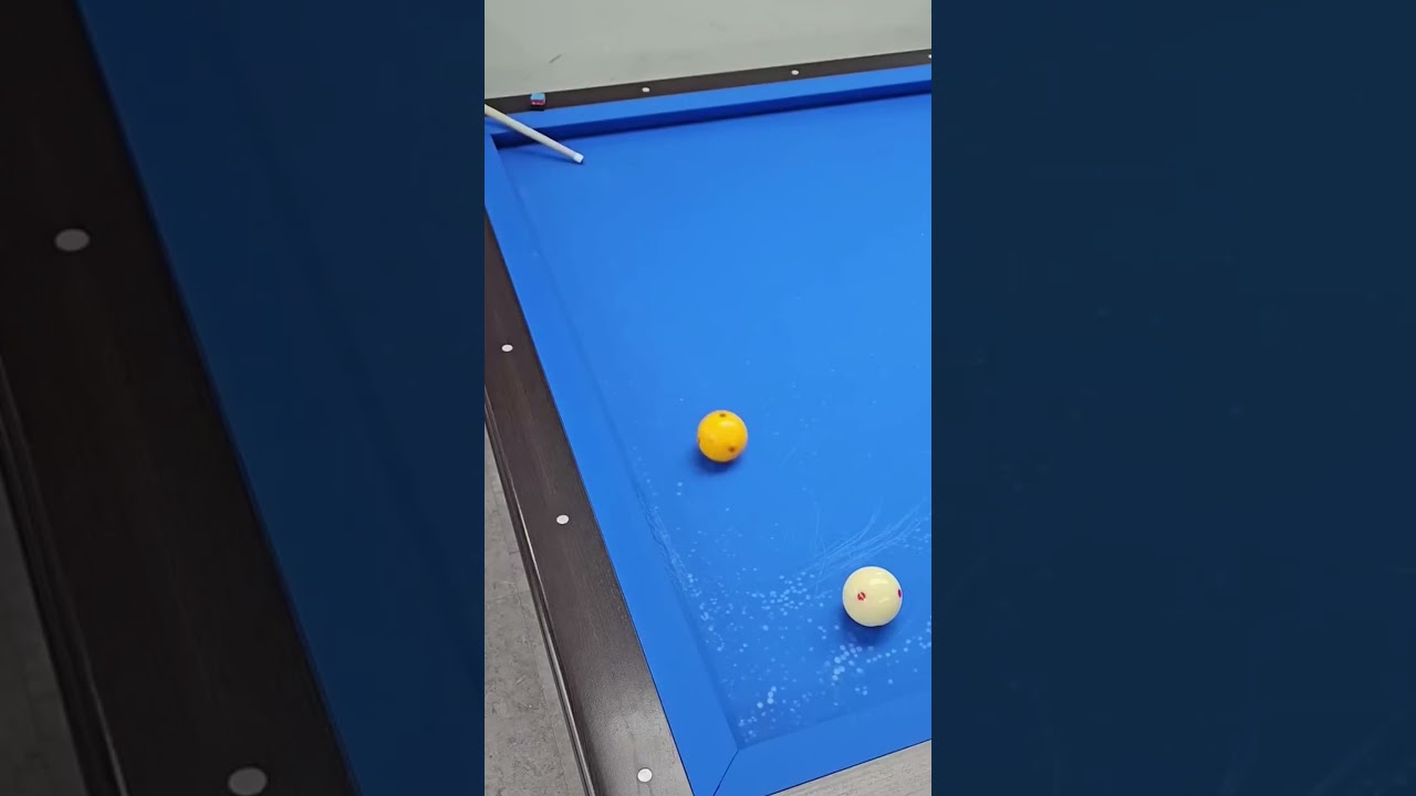 Follow + Retro 3 cushion shot ! 