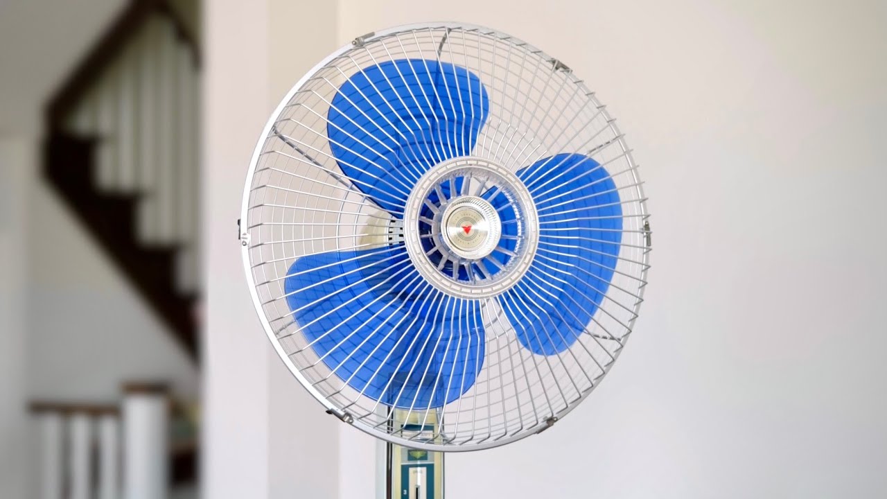 1970s Mastercraft 16” Pedestal Fan