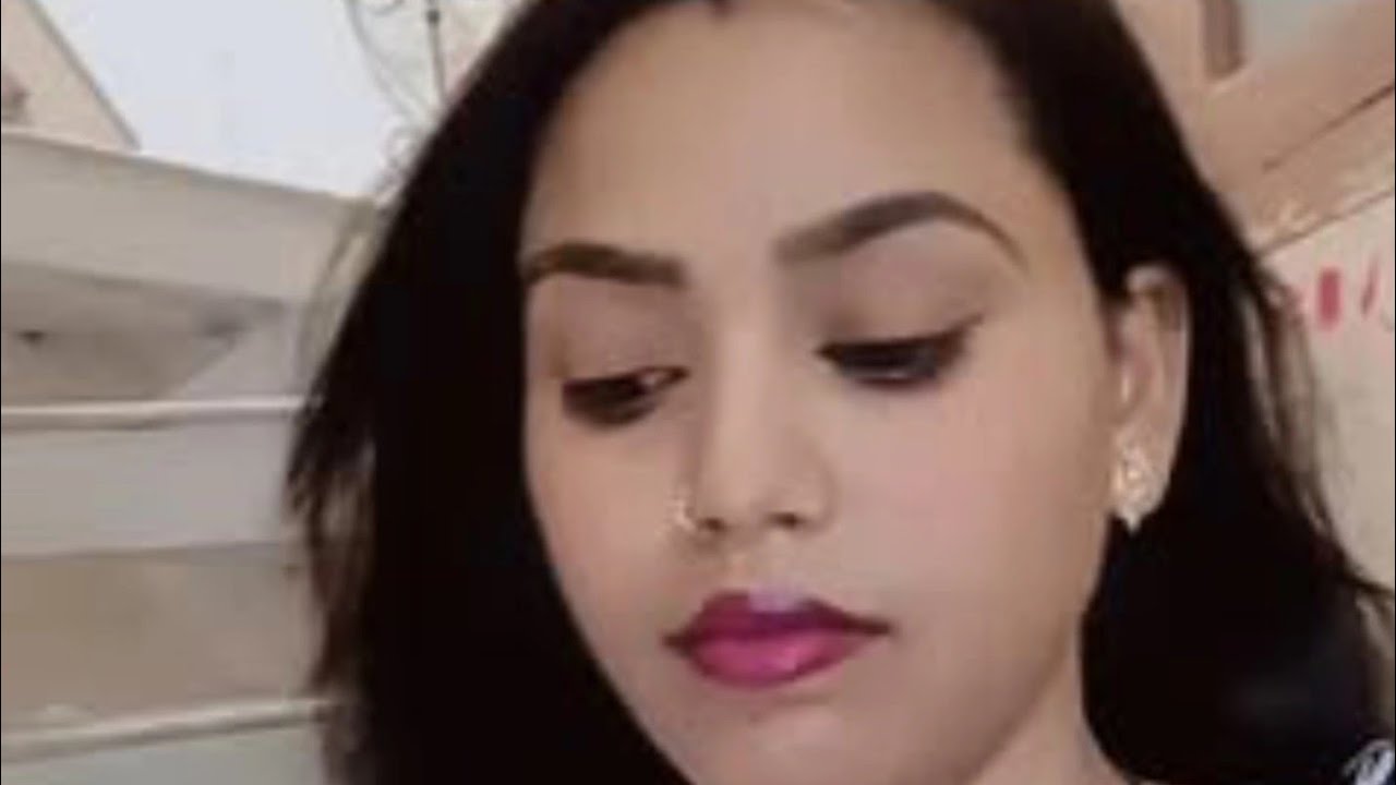 Nandini official  aap sabhi ka swagat hai meri live me🌹