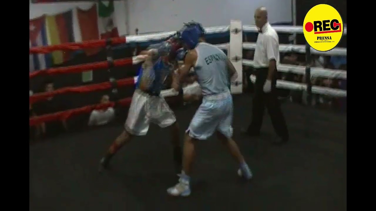 Combate de #boxeoamateur por el Titulo de CAMPEONES DEL SUR NAHUEL ESPINDOLA vs NICOLAS FERREYRA