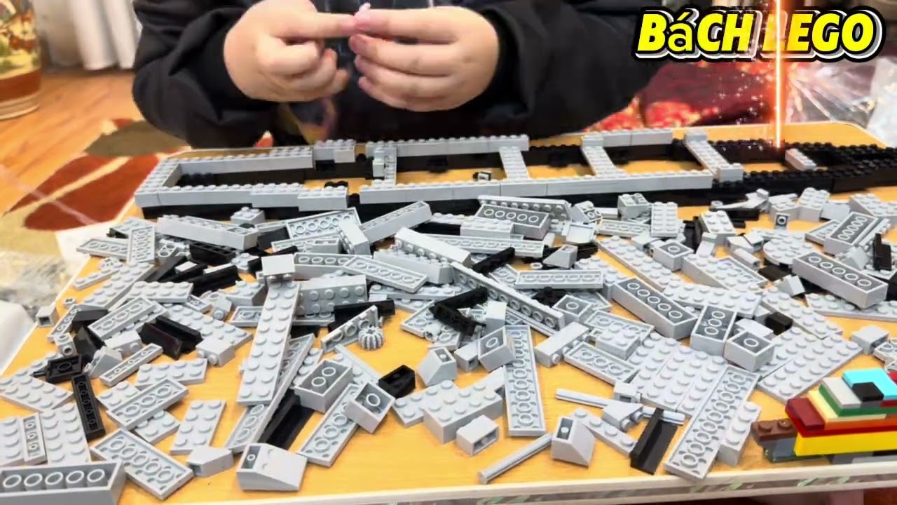 BáchLeGo tàu chiến hơn 8000 mảnh ghép p2