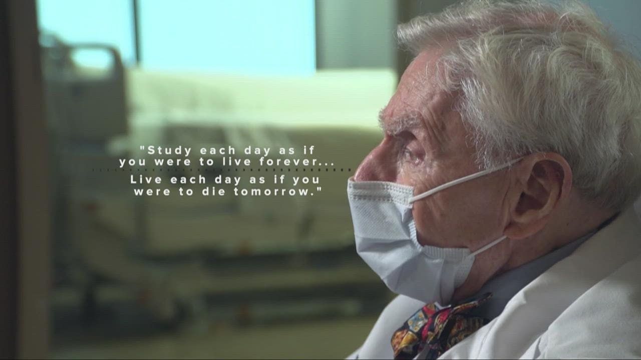 100-year-old Cleveland doctor is still going to work