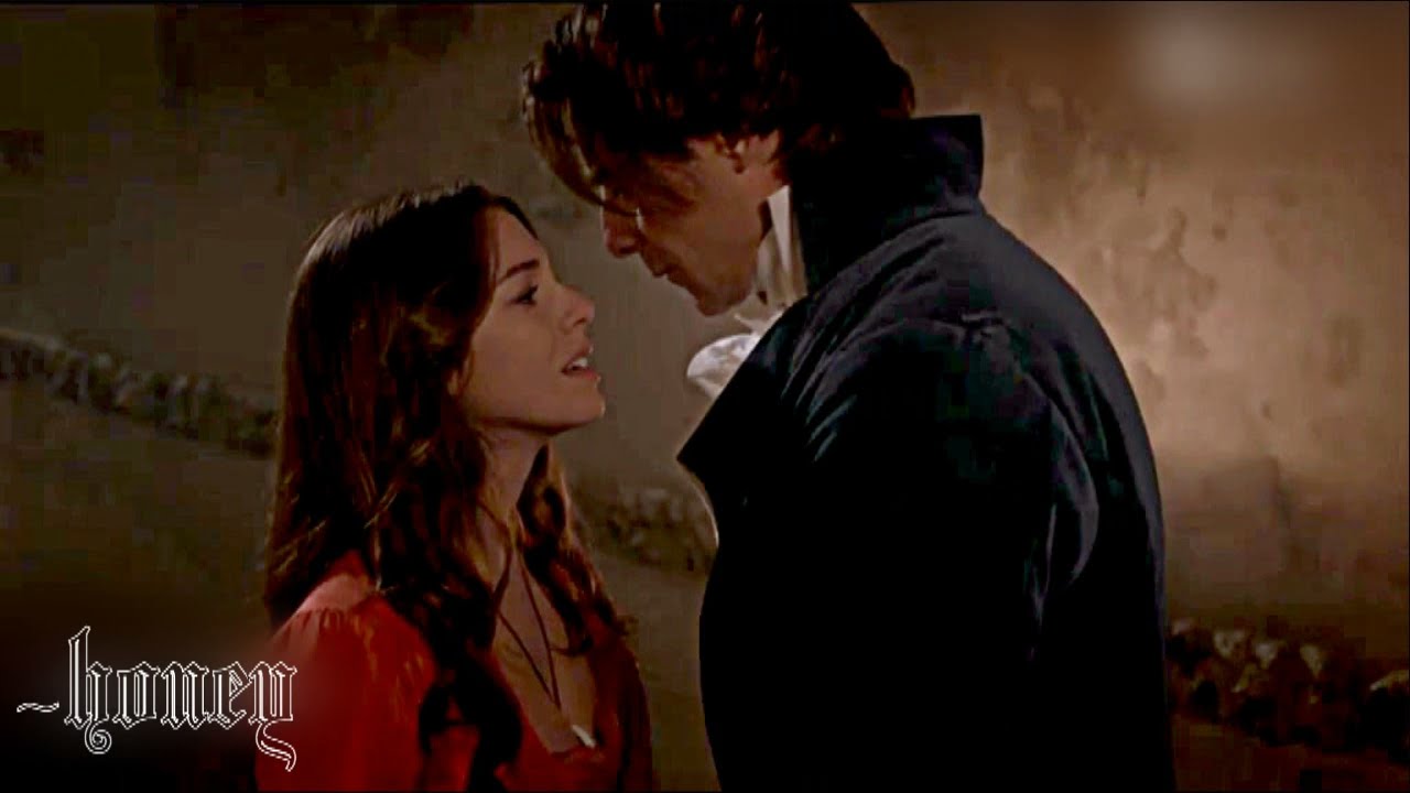 "Beauty and the Beast" (Erik ♥ Christine/ Leon ♥ Bella) Phantom of the Opera, La Bella e la Bestia