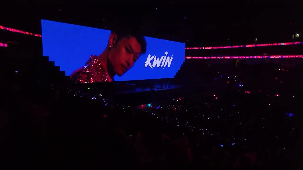 ONER狂欢巡回演唱会广州站大屏(过曝)—木子洋《I'm Kwin》