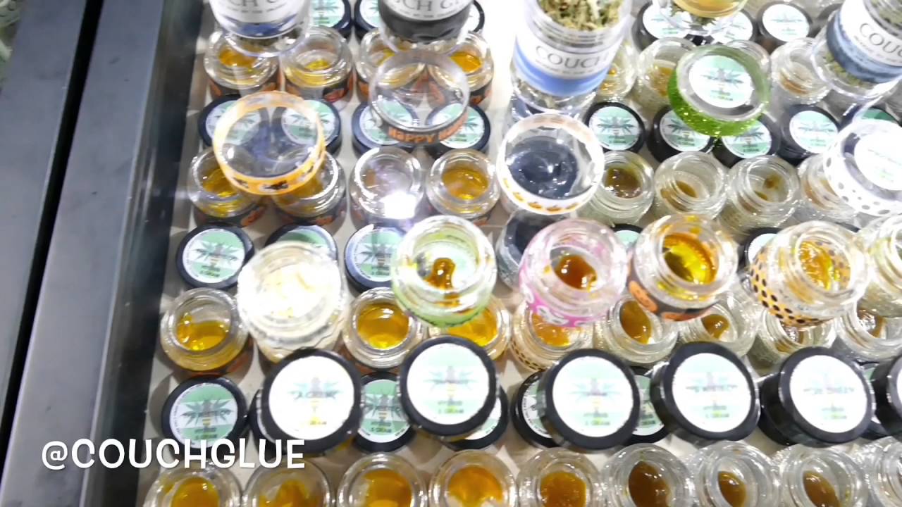 Stoney steve smokeout couch glue booth