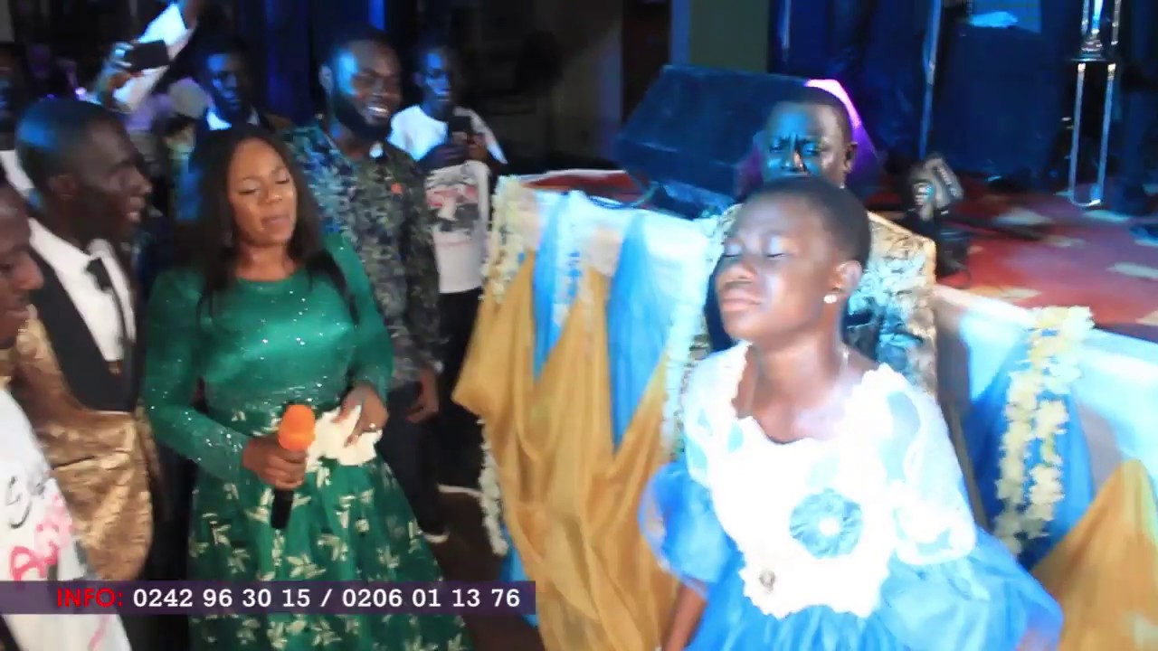 WOW!! Odehyieba Priscilla and Piesie Esther performing together
