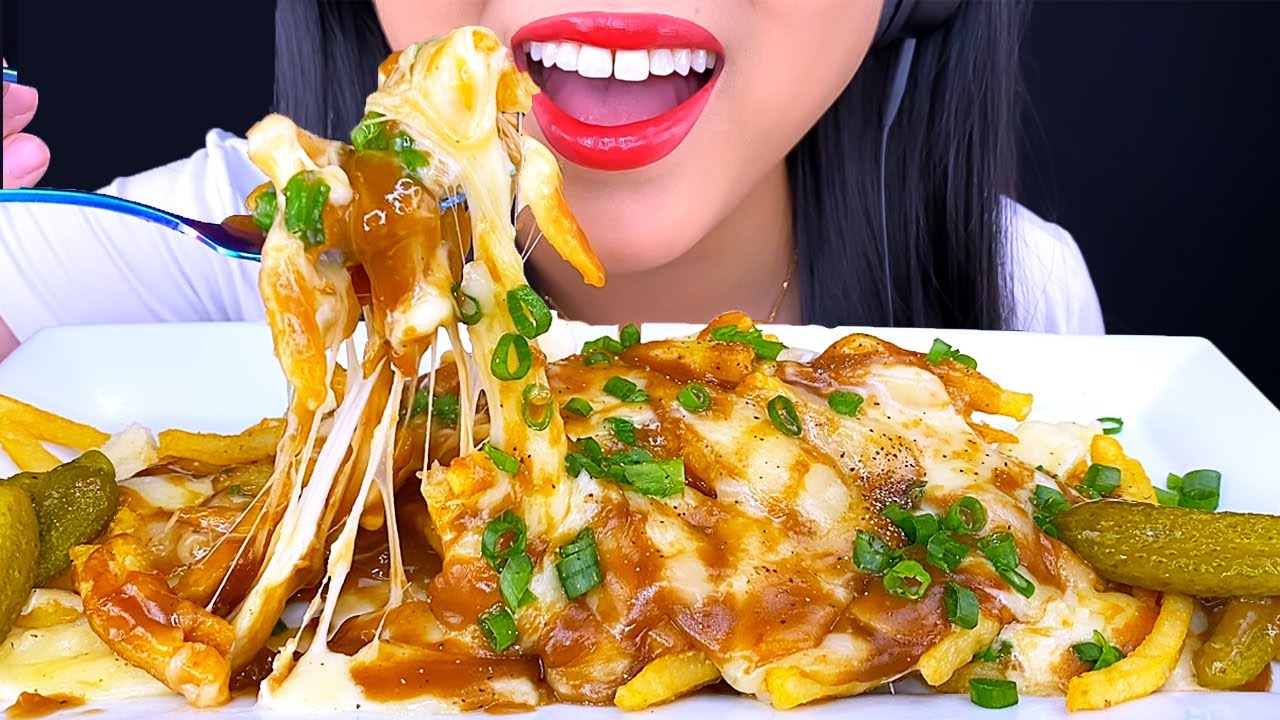 ASMR | POUTINE CHEESY GARLIC FRIES | MUKBANG | ASMR PHAN