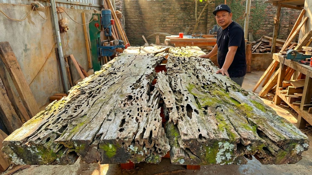 Don’t Be Fooled — This Moldy, Worm-Eaten Wood Became a Masterpiece