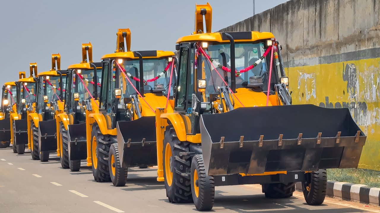 17 New JCB 3DX Machine Grand Delivery in Tirunelveli Showroom