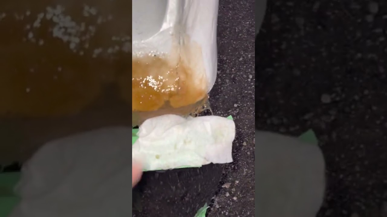 Quick Fix DIY fiberglass work on Freightliner Classic Hood