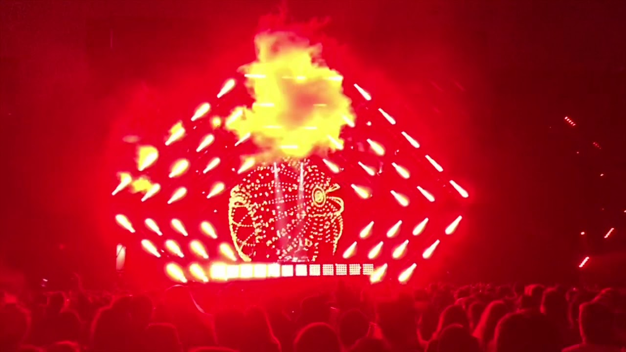 ADAM BEYER [RESISTANCE] @ Paraíso del Sur - Lima, Perú (12.10.2019)