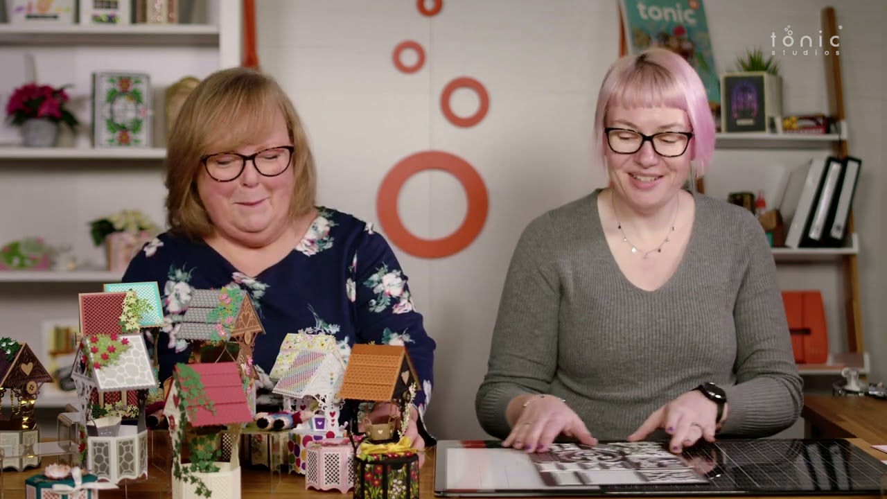 Alison & Leo bring you a look at the Wonderful Wishing Well Gift Box Die Set | Tonic Studios