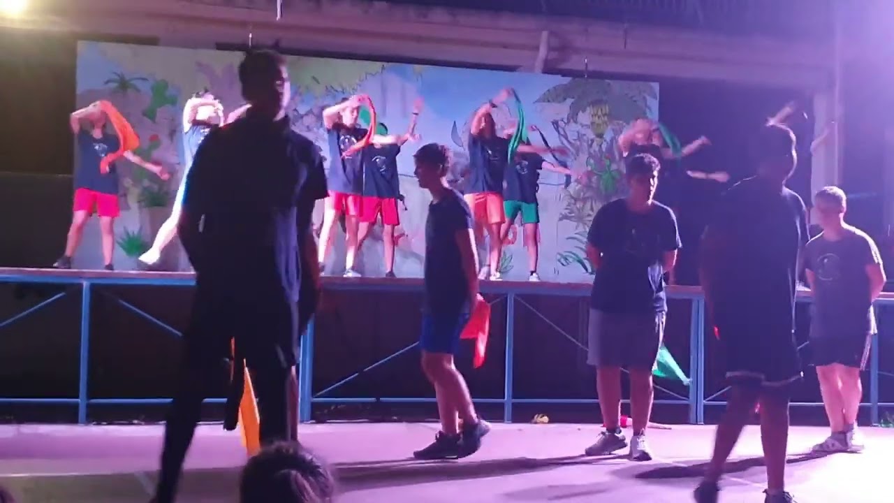 Termina il Centro Estivo dell'oratorio, i ragazzi salutano con uno spettacolo.