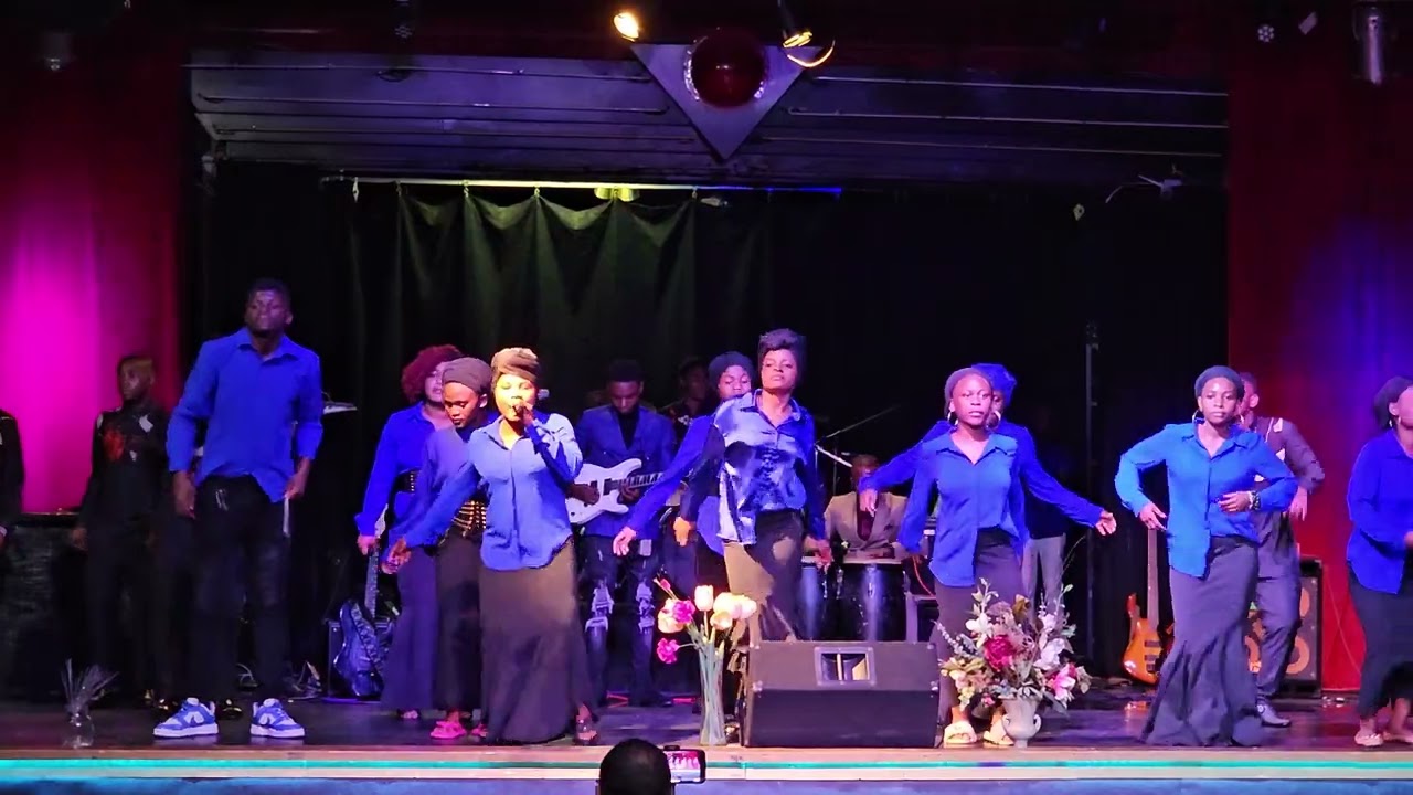 GLORY CHOIR