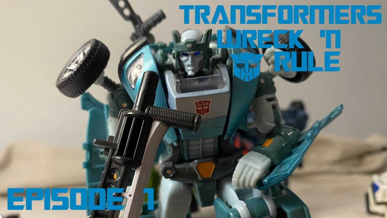 Transformers: Wreck 'n Rule | Episode 1 - Stranded | Stop Motion Series