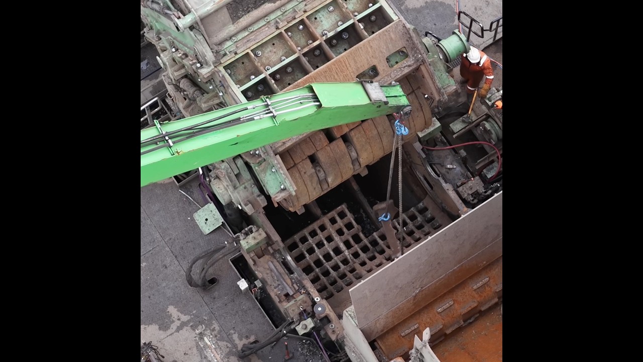 Hammer Mill Shredder OPEN as Worn Out Parts are Removed! #hammermills #shreddermachine #engineering