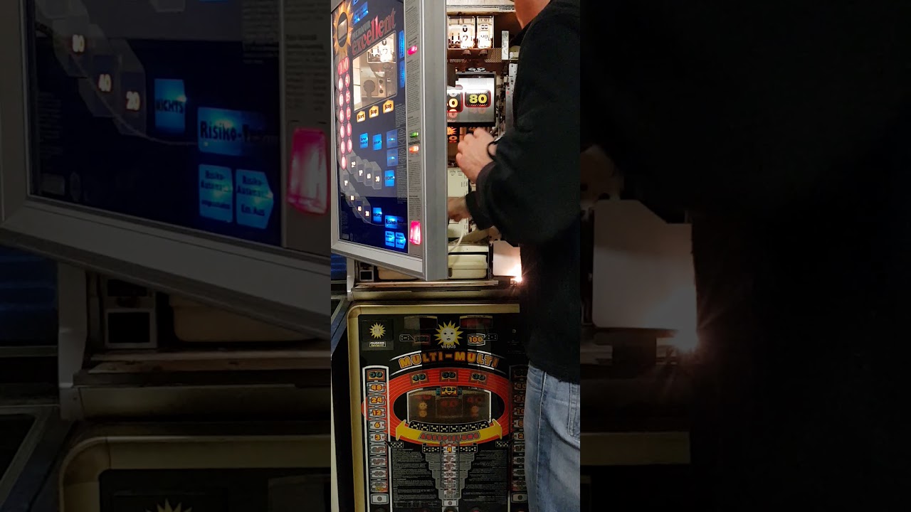 Spielautomat geldspielautomat Merkur Exzellent
