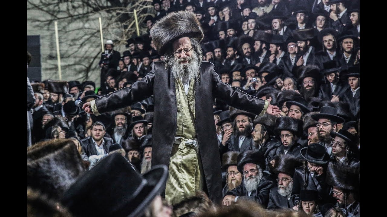 רבי אלימלך בידרמן מדליק את מירון ! - Rabbi Elimelech Biderman