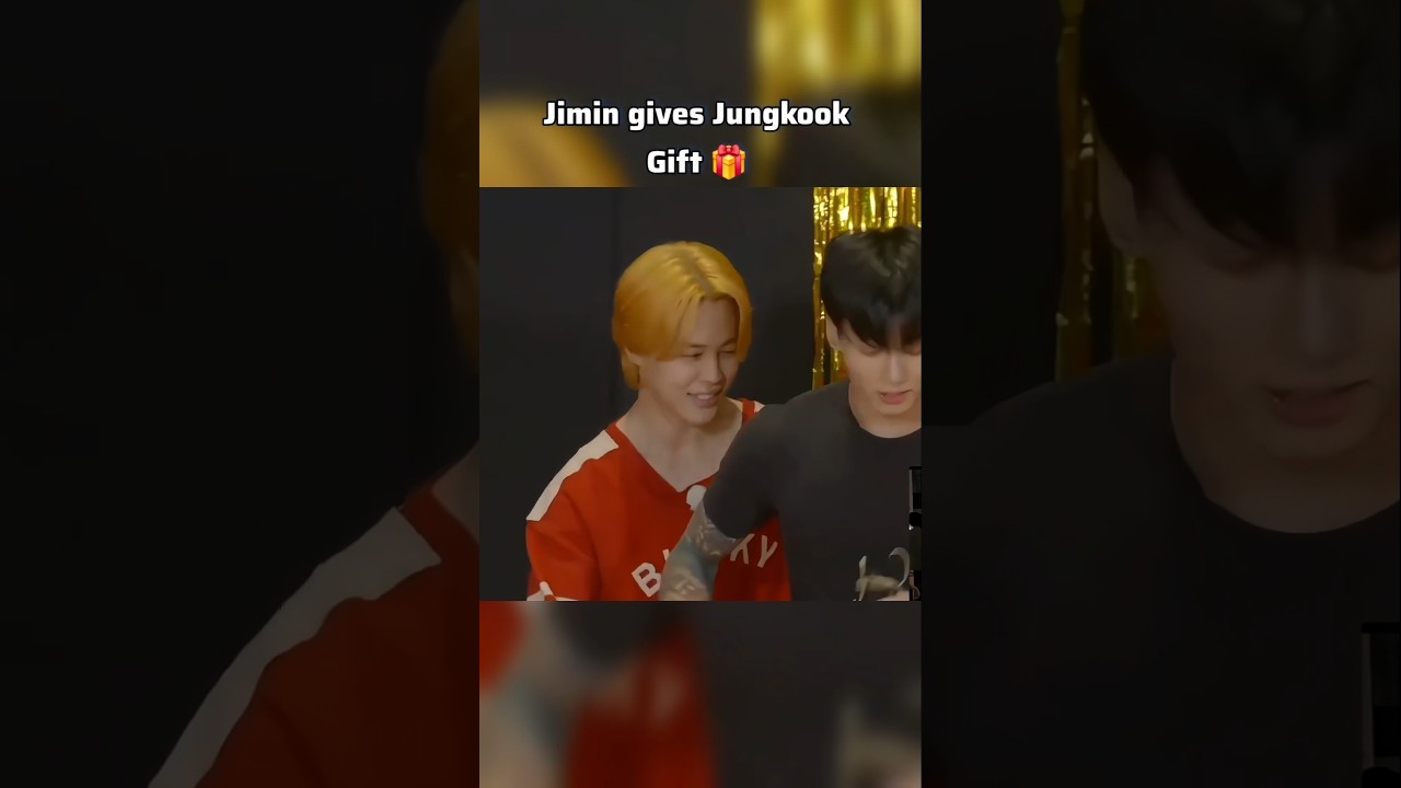 Jungkook saying hello to jimin stomach #jikook #kookmin #jikooklovers #jimin #jungkook #btsarmy #bts