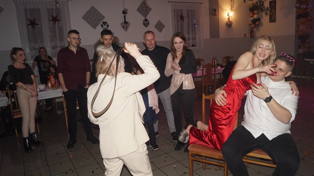 █▬█ █ ▀█▀ 18 nastka Nikoli Pasowanie na Dorosłą Babcia błogosławi pasem najlepiej