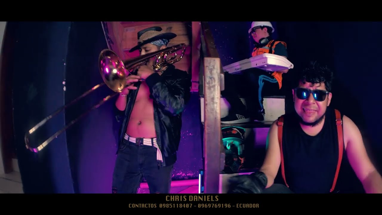 &iexcl;Huerfanito! NUEVO VIDEOCLIP - Chris Daniels Chicha Tu Madre