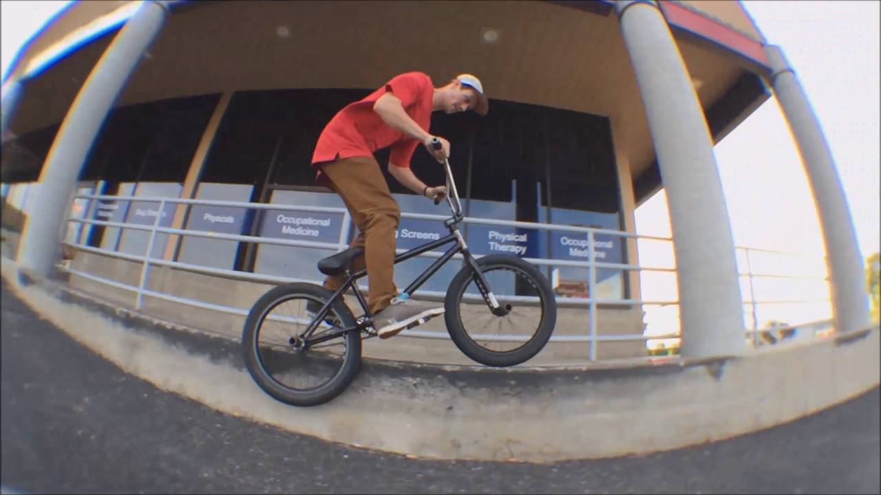 MPEGCREW BMX - Dylan Kehoe & Julius Carrasquillo - Finally Leakin'