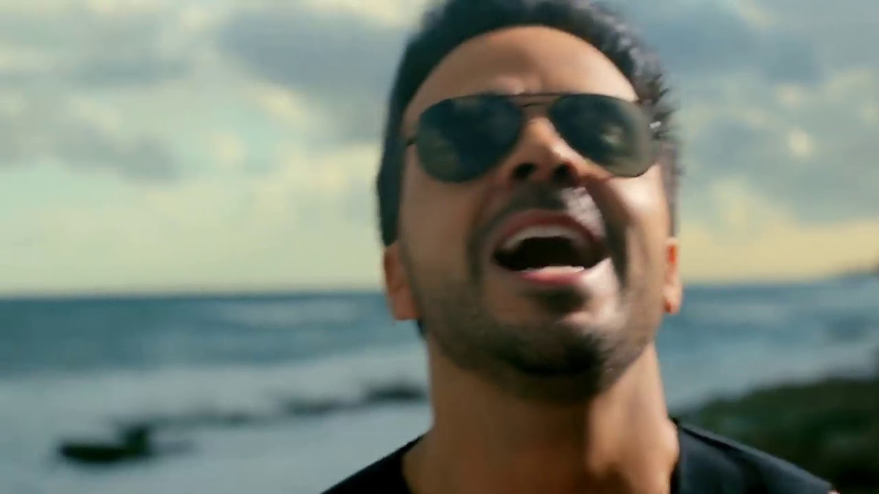 Despacito Greek Cover
