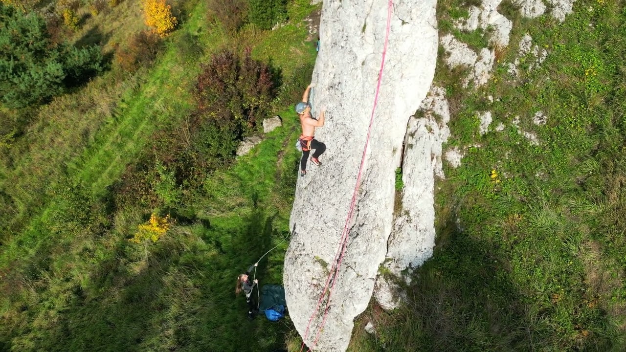 Racuch | Kosy na sztorc V+ | Rock Climbing