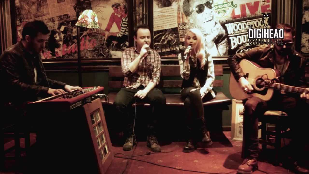 Nükleer Başlıklı Kız & Tuna Velibaşoğlu-Ağlayan Kalbim (DigiHead Akustik)